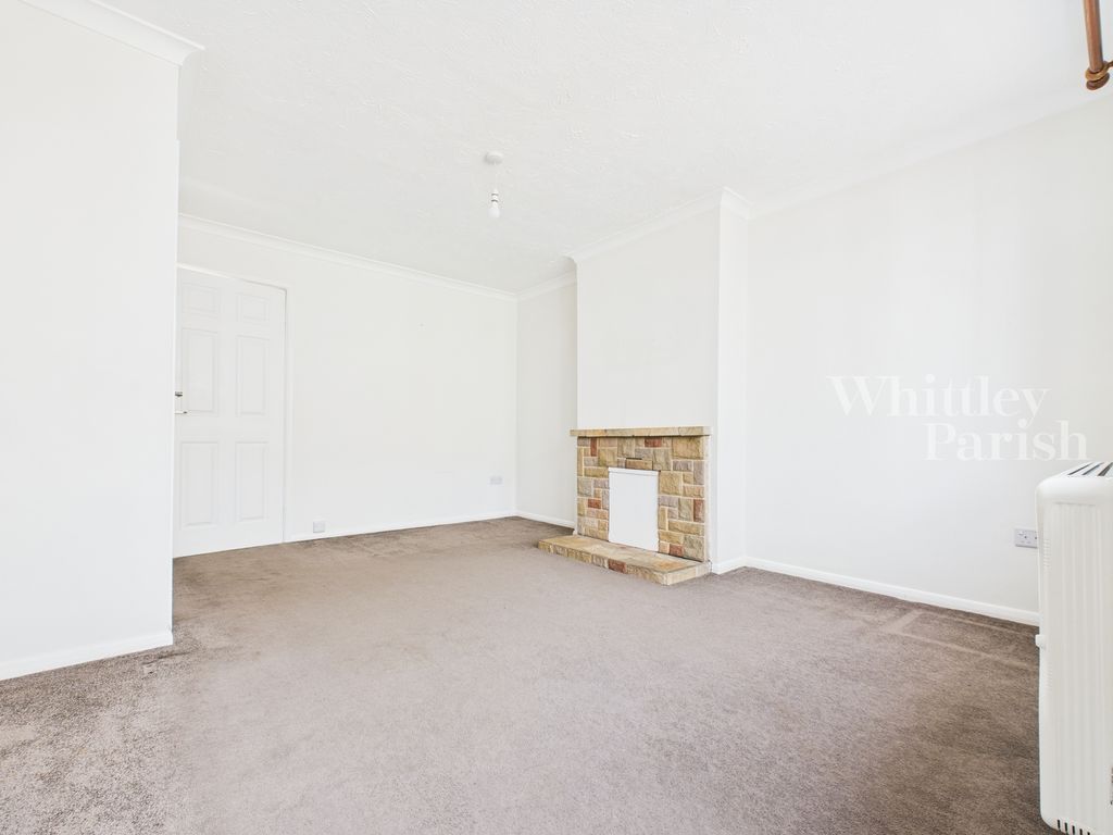 Property photo 3 of 14 Cam01915G0-Pr0519-Still010