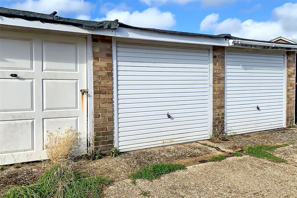 Property photo 1 of 4 Picture No. 02