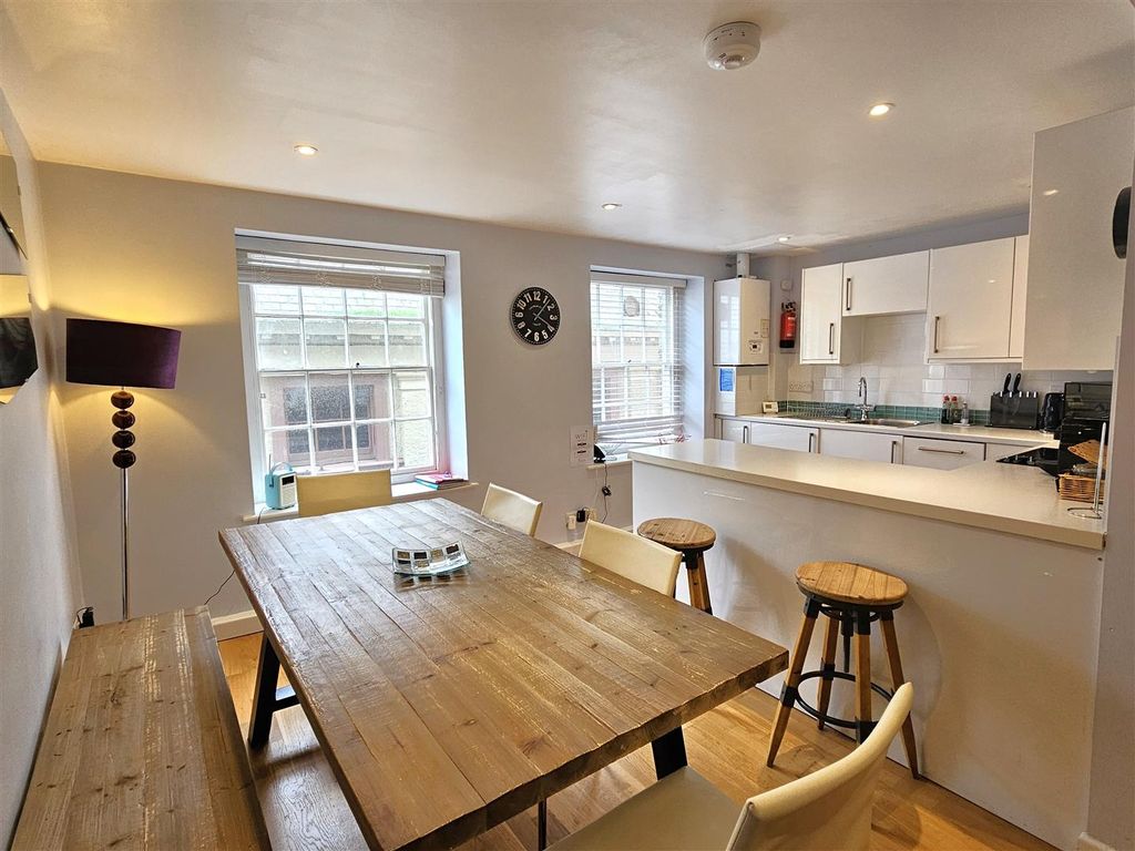 Property photo 2 of 16 Dining Area.Jpg