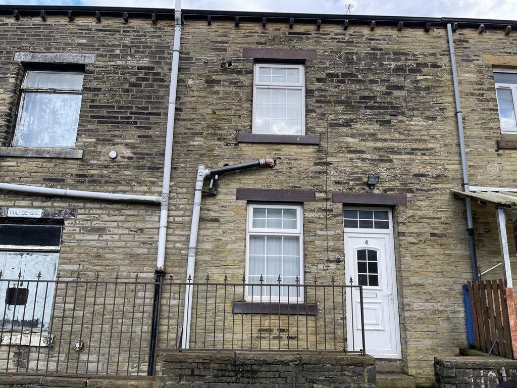 Property photo 1 of 5