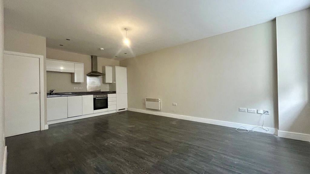 Property photo 2 of 5 Picture No. 05