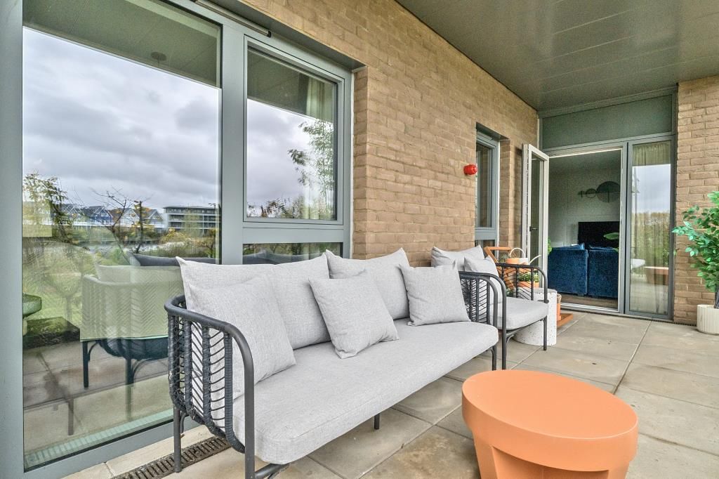Additional image 15 of 2 bed flat for saleBankside Gardens, Green Park, Berkshire RG2
