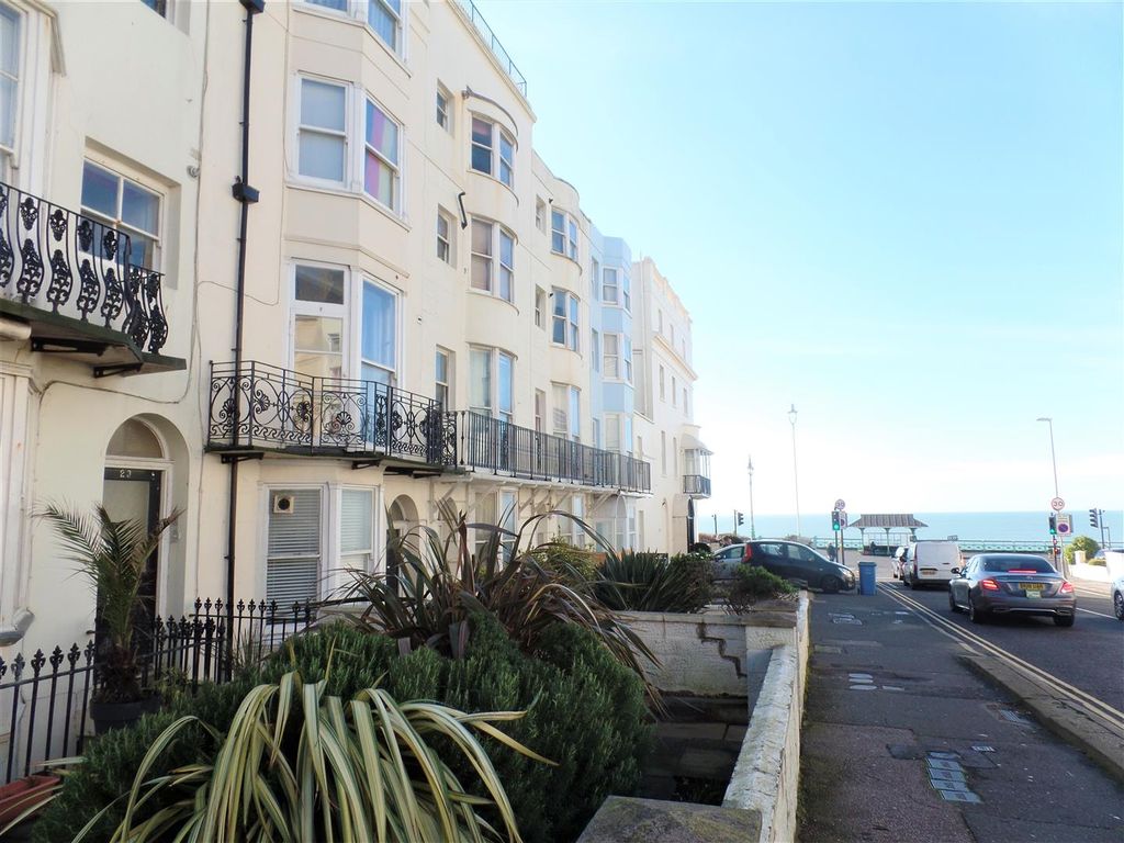 Property photo 1 of 7 Exterior Lh.Jpg