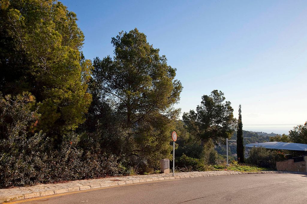 Property photo 1 of 3 Long01_54291_Costablanes