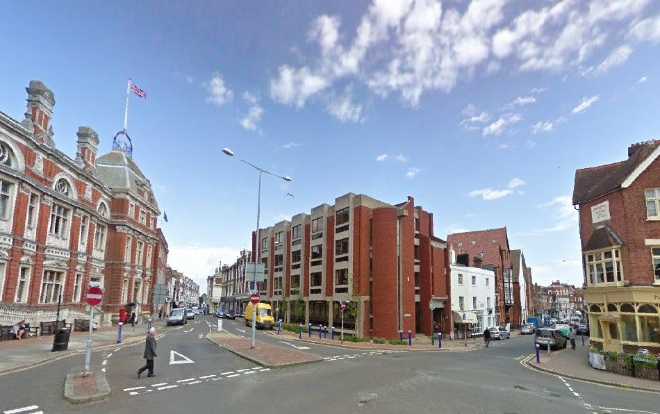 Property photo 1 of 7 Main Image (Main)