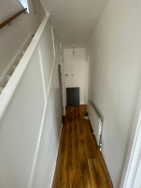 Property photo 2 of 4