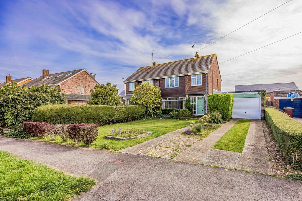 Property photo 1 of 18 Photo 1