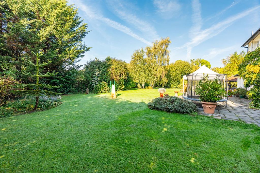 Property photo 2 of 22 External-9.Jpg