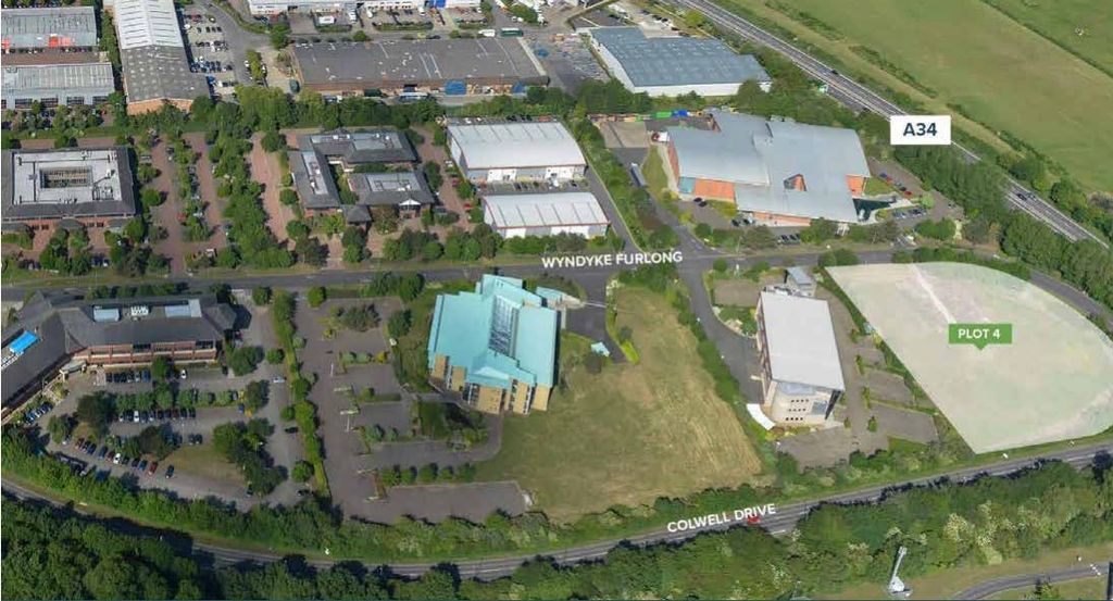 Property photo 3 of 3 Abingdon Bus Park3.Jpg