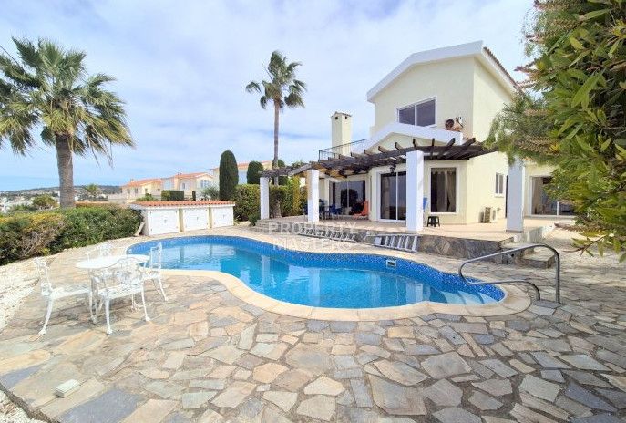 Property photo 1 of 46