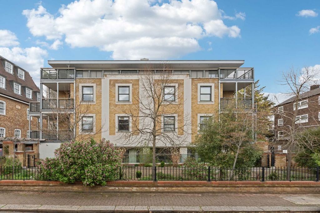 Property photo 1 of 6