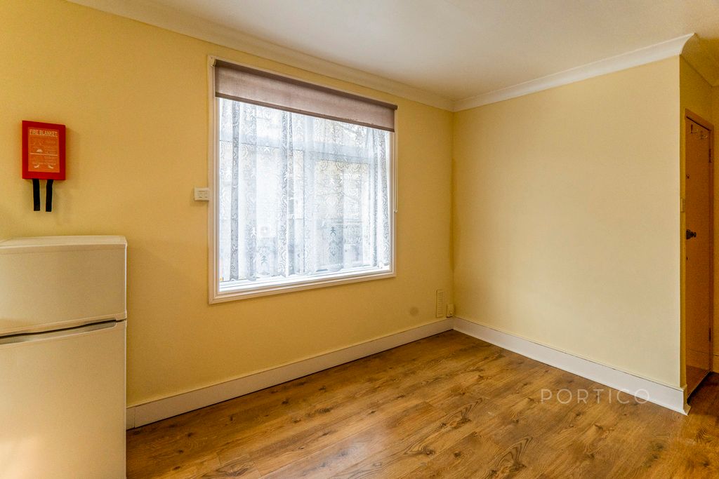 Property photo 3 of 7 Living Area 2