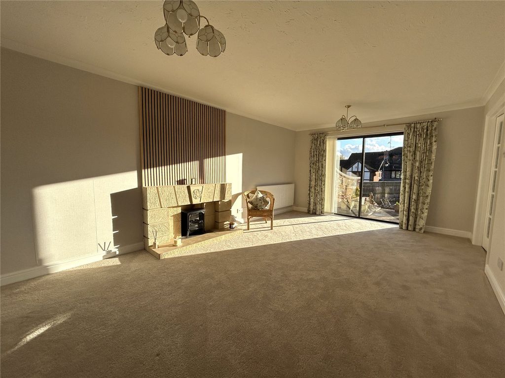 Property photo 2 of 16 Picture No. 02