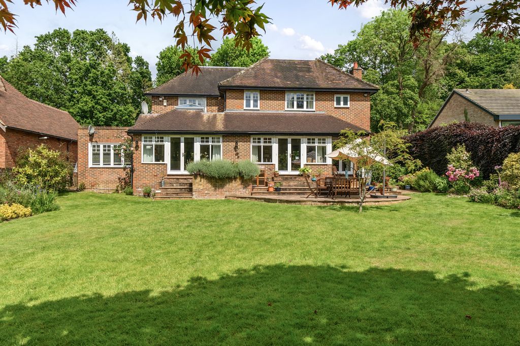 Property photo 3 of 19