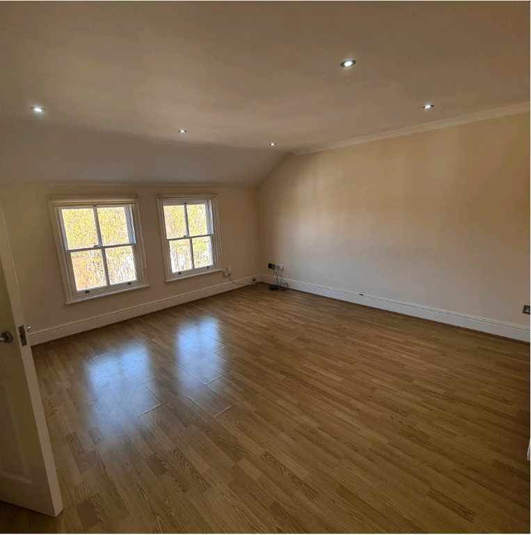 Property photo 2 of 7 Living Room