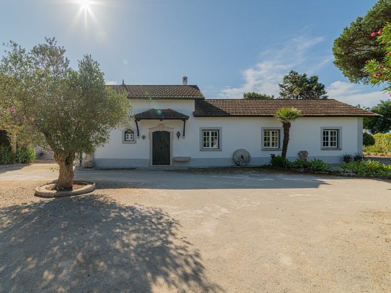 Property photo 3 of 34