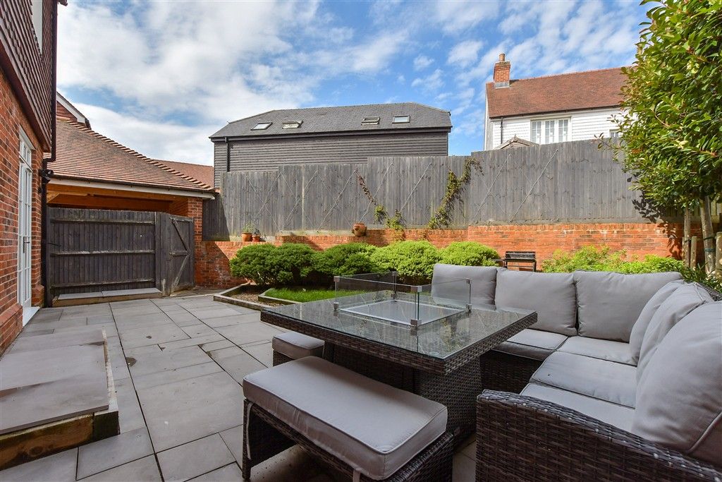 Property photo 3 of 14 Patio / Decking