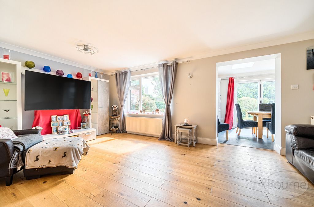 Property photo 2 of 20 2c99F5d0-293B-47A...