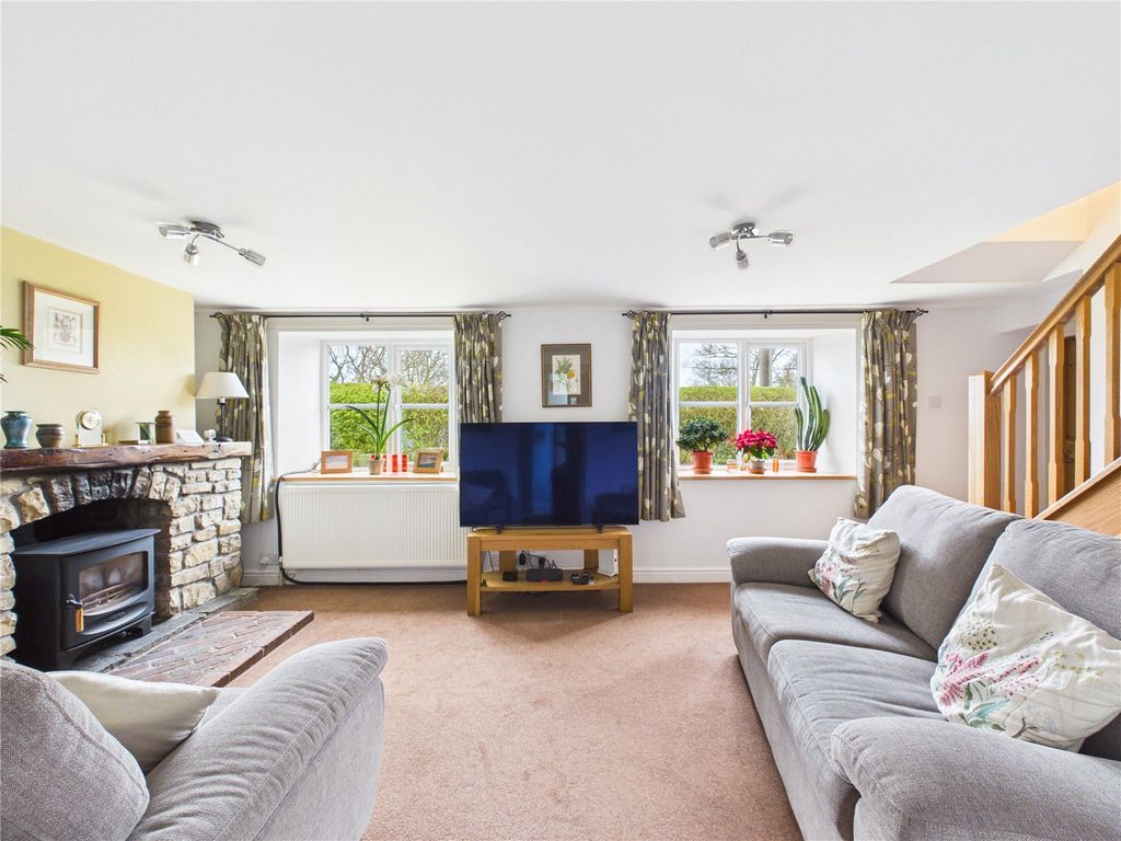 Property photo 2 of 22 Picture No. 13