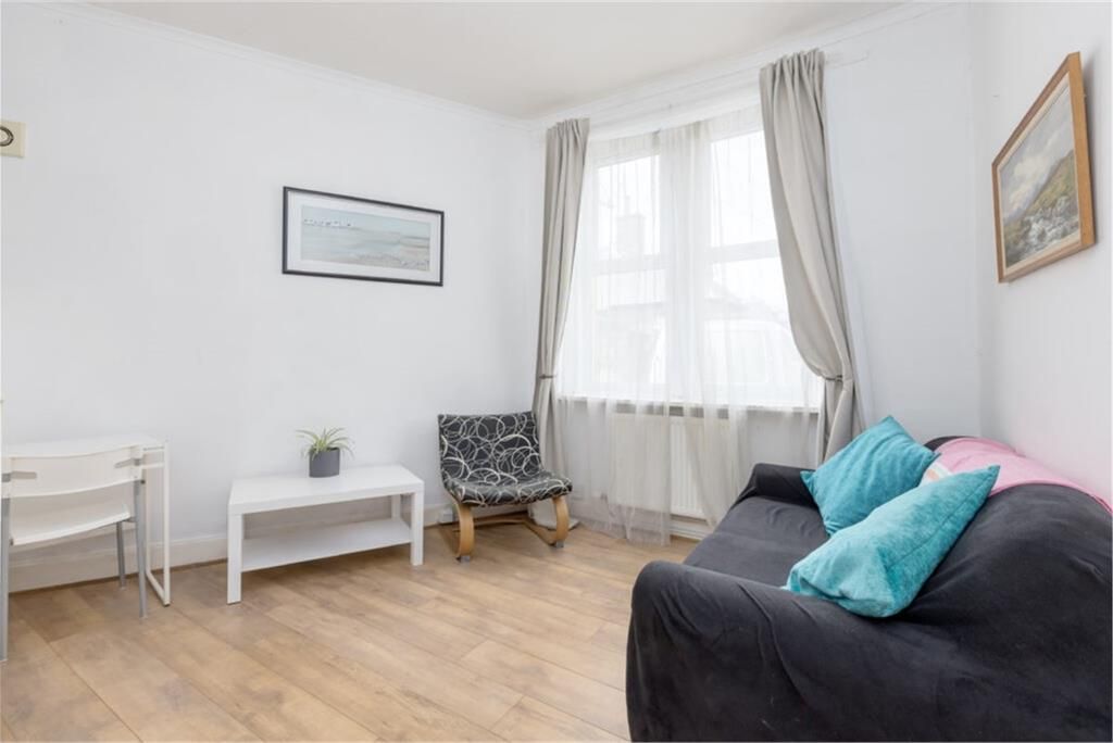 Property photo 3 of 16 Property Image 3