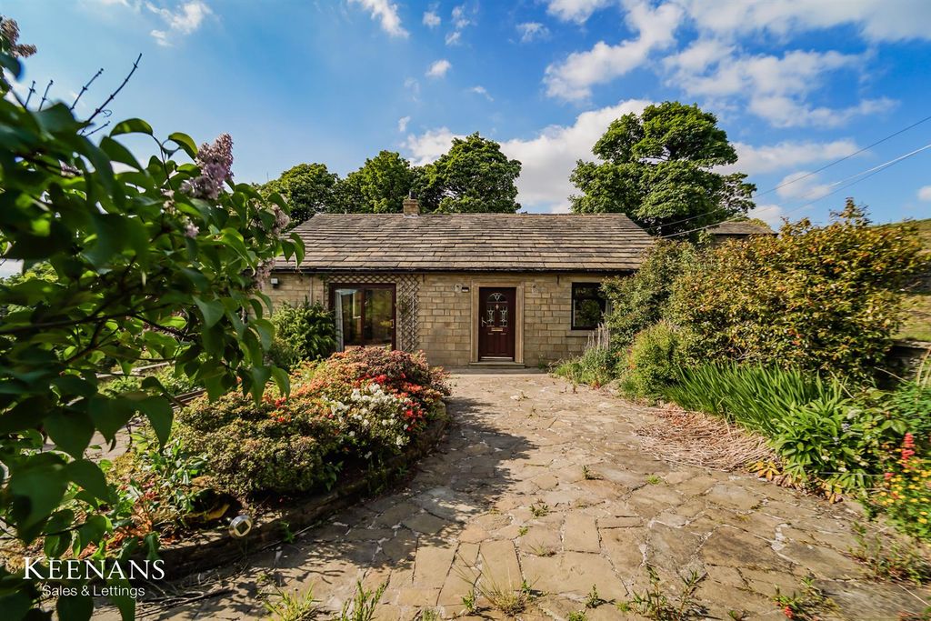 Property photo 1 of 27 3.Jpg