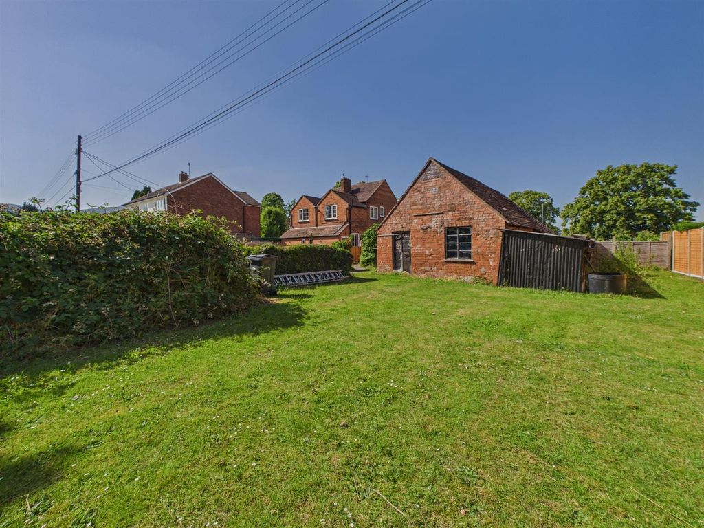 Property photo 2 of 29 Cam03972G0-Pr0407-Still038.Jpg