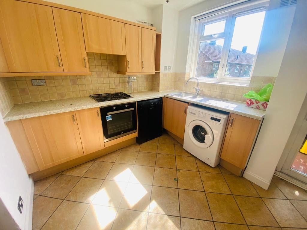 Property photo 2 of 5