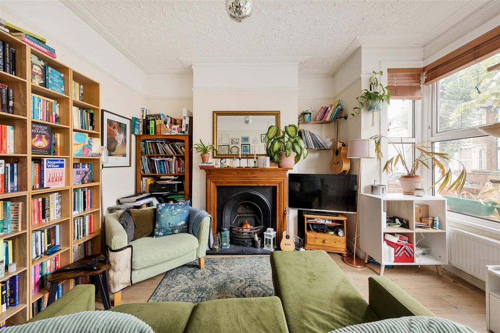 Property photo 3 of 18 Img_2232.Jpg