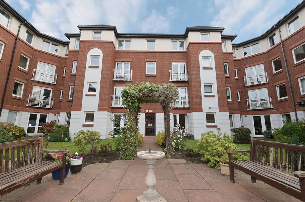 Property photo 1 of 22