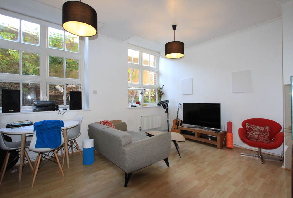 Property photo 3 of 9