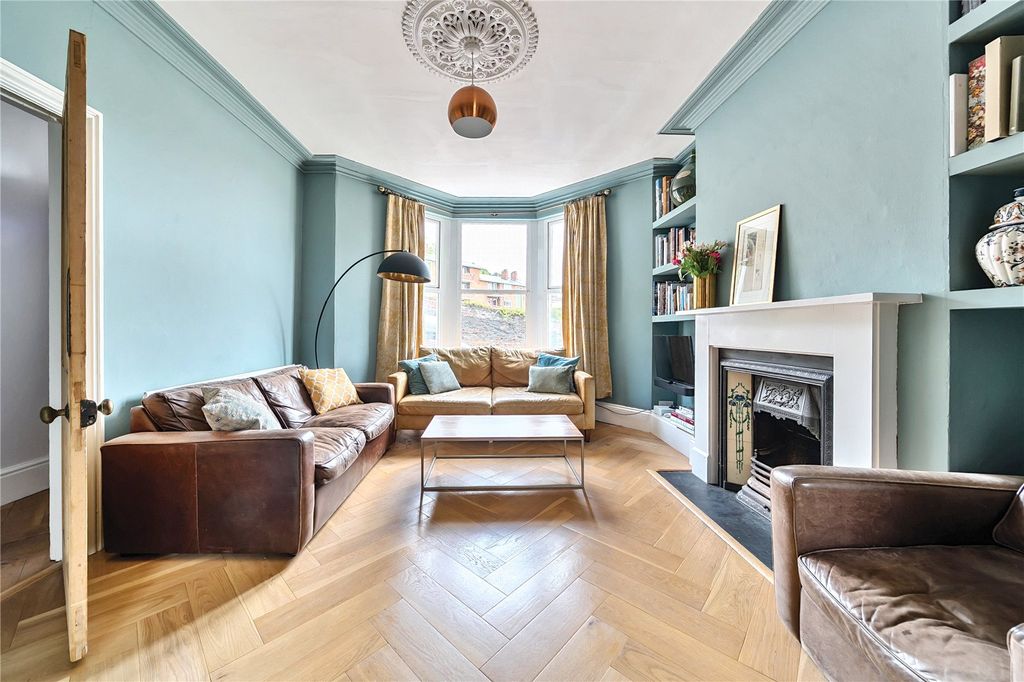 Property photo 1 of 24 Picture No. 36