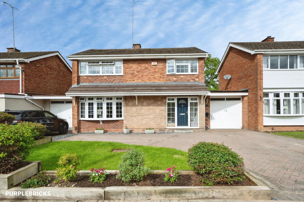 Property photo 1 of 27