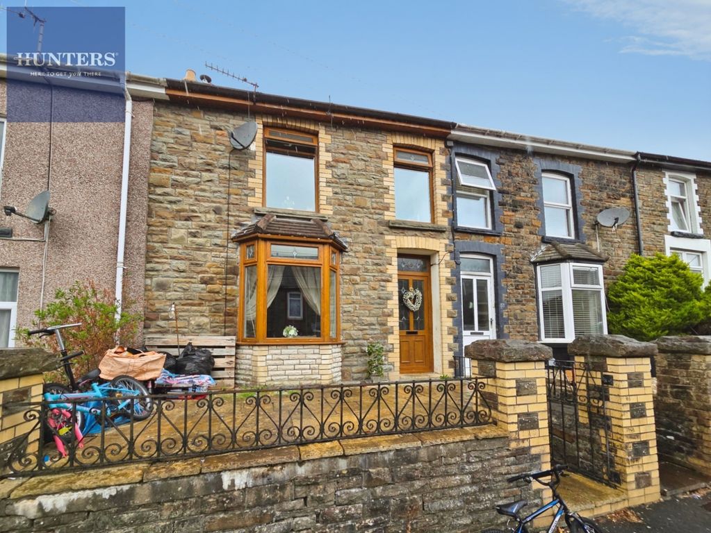 Property photo 1 of 11 Pbox-Img.Jpg