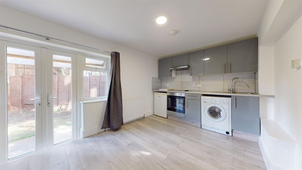 Property photo 2 of 7 04302024_161106.Jpg