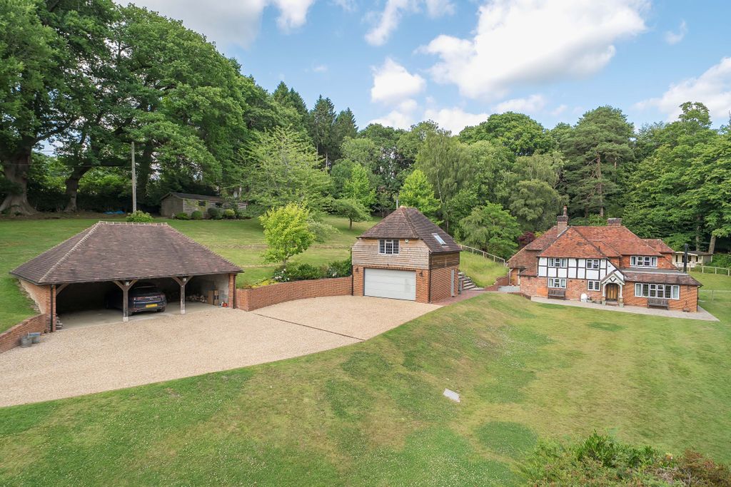 Property photo 1 of 20
