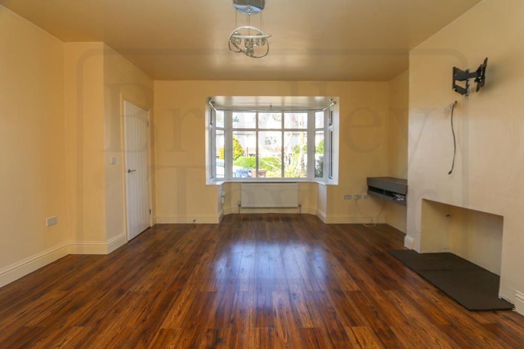 Property photo 3 of 21 Img_8894.Jpg