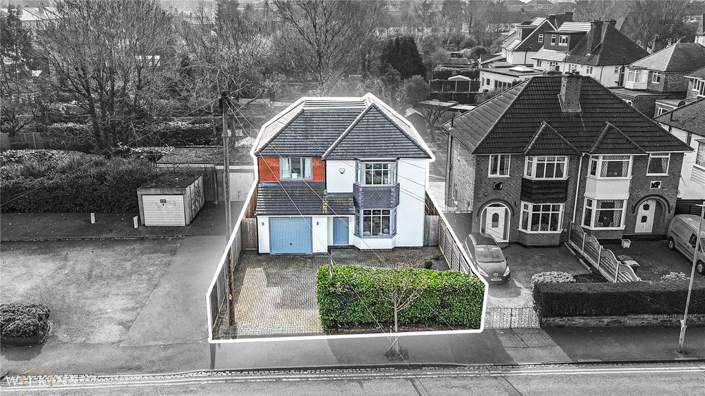 Property photo 1 of 36 Picture No. 03