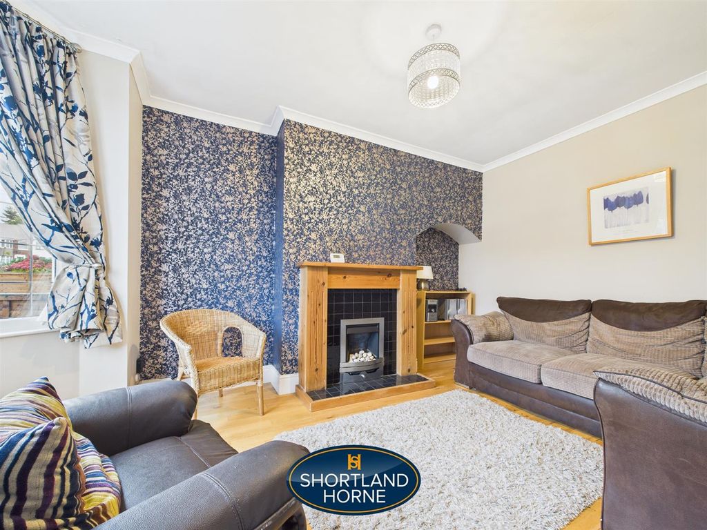 Property photo 2 of 21 Cam01906G0-Pr0629-Still004.Jpg