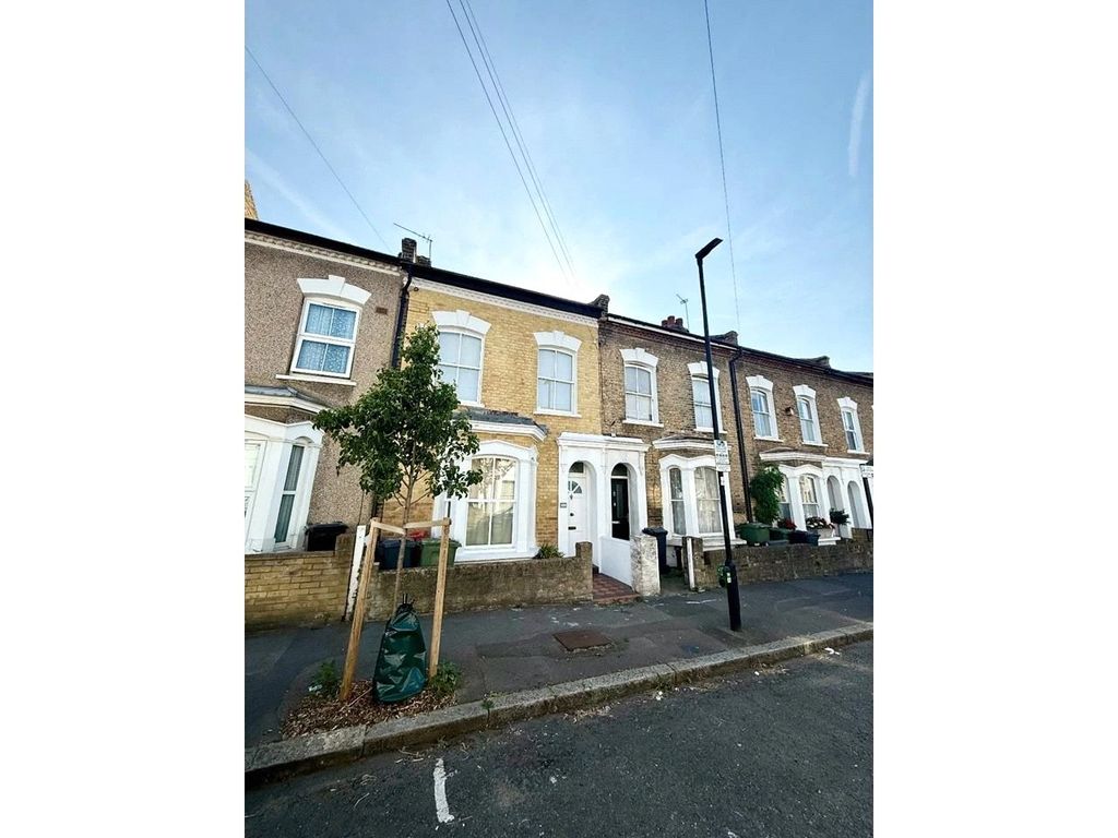 Property photo 1 of 12 Picture No. 02