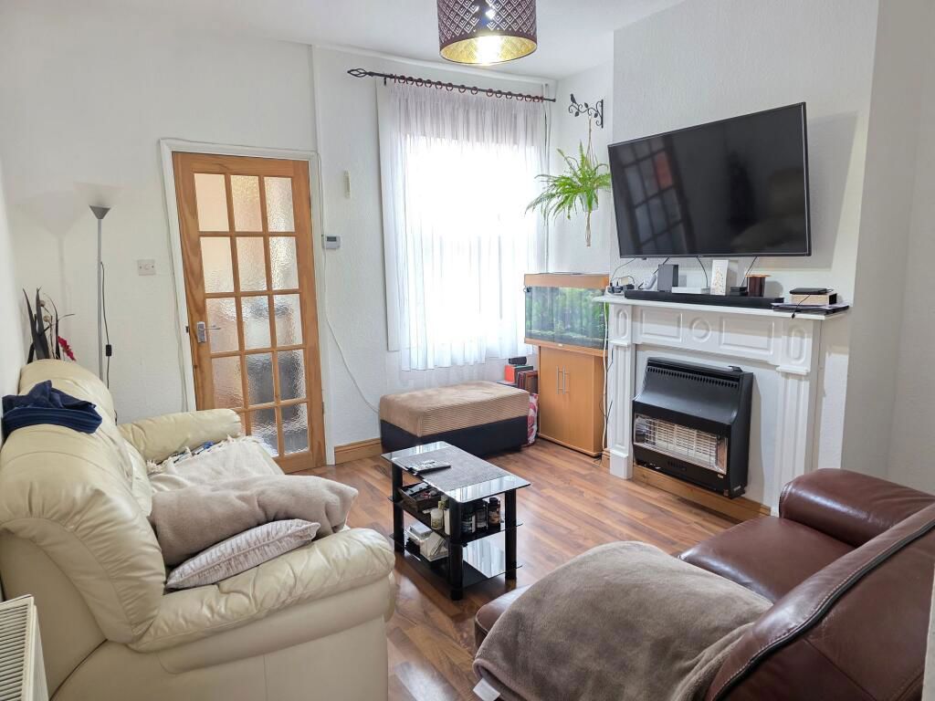 Property photo 2 of 9