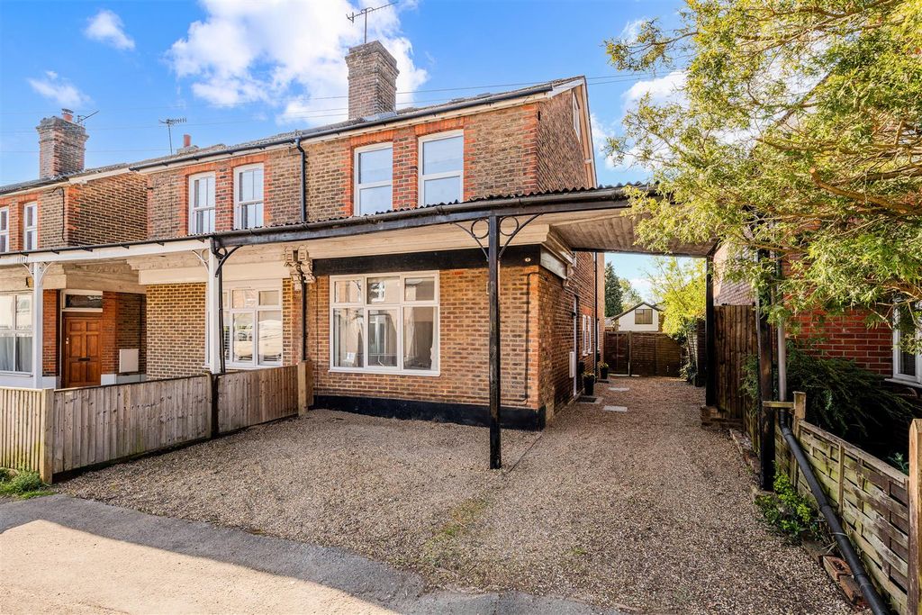 Property photo 1 of 26 Endsleigh Road (2).Jpg