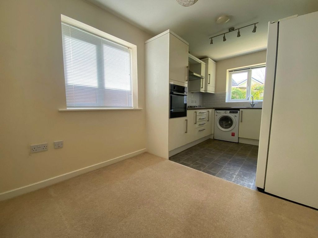 Property photo 3 of 11 Picture No. 46