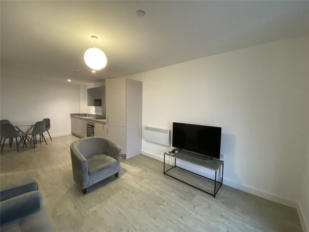 Property photo 3 of 14 Living Room