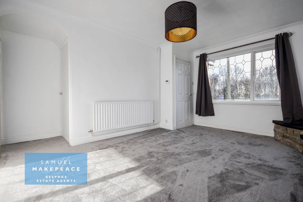 Property photo 3 of 13 Gallery