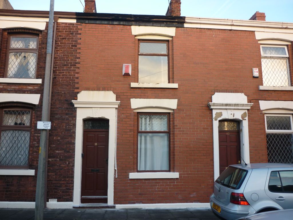 Property photo 1 of 1