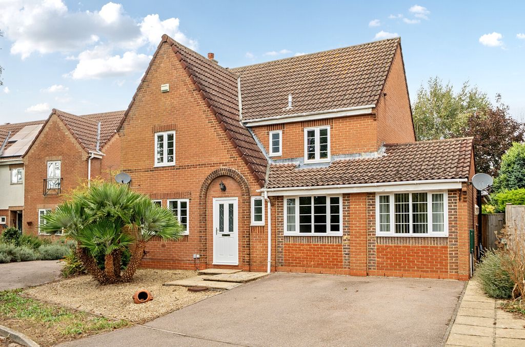 Property photo 1 of 18 1520326-3-1A09133...