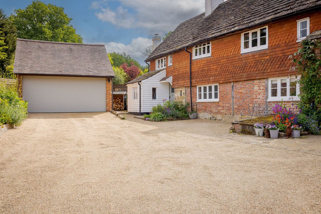 Additional image 21 of 4 bed property for saleWilderwick Road, Dormansland, East Grinstead RH19