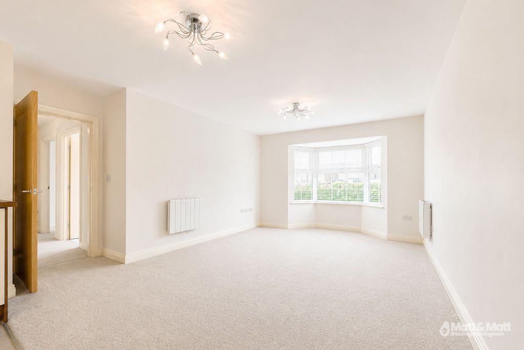 Property photo 3 of 7 5219245