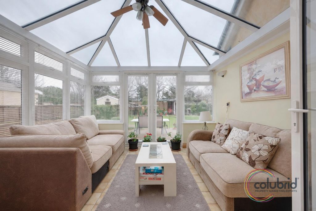 Additional image 5 of 4 bed detached house for saleWoodward Close, Grays RM17