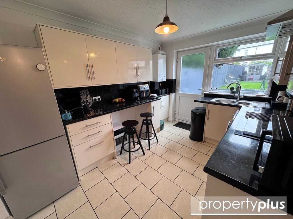 Property photo 3 of 18 Picture No. 07